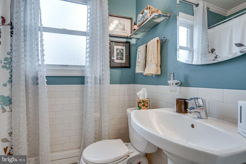 3 E Linden Street - Photo 20