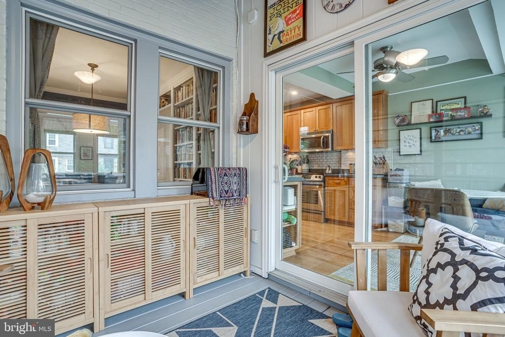 3 E Linden Street - Photo 15