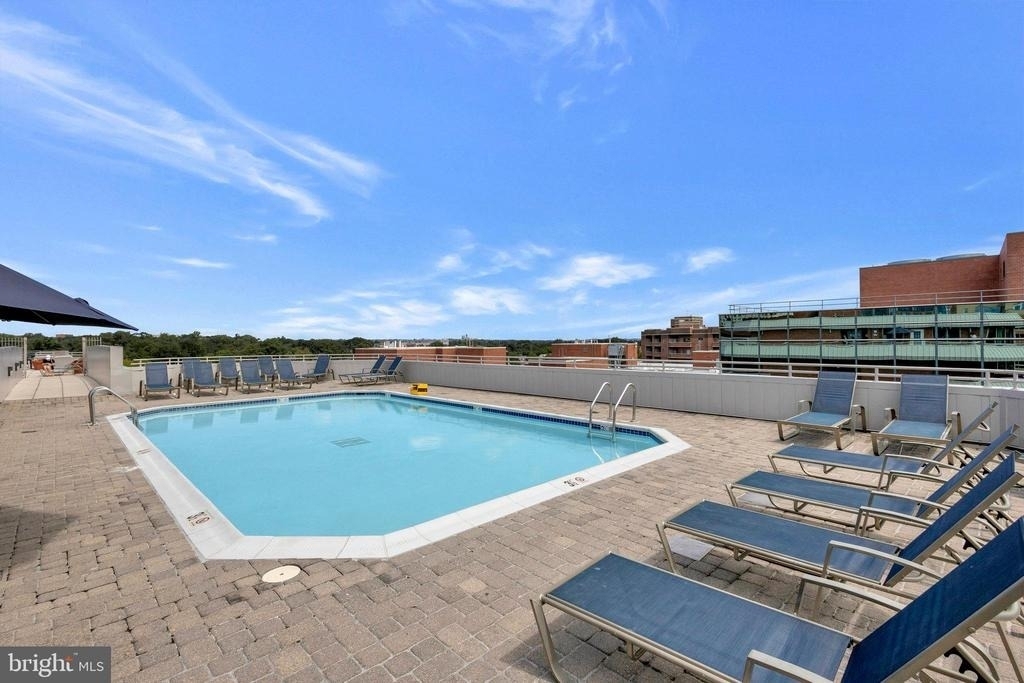 1001 N Vermont Street - Photo 1