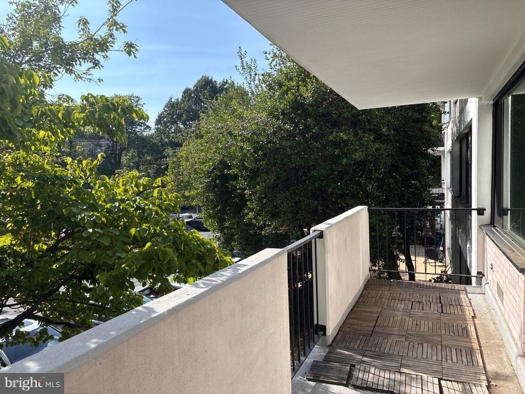4501 Arlington Boulevard - Photo 5