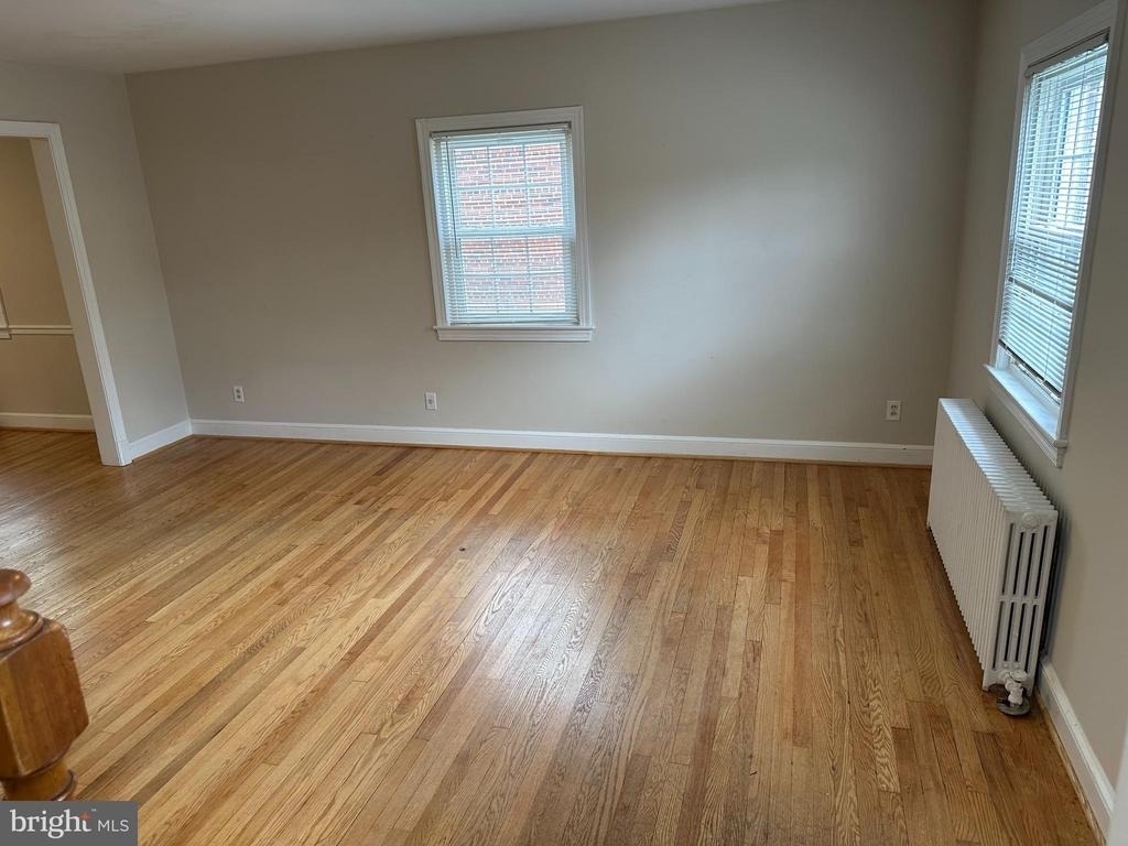 622 N Oakland Street - Photo 9