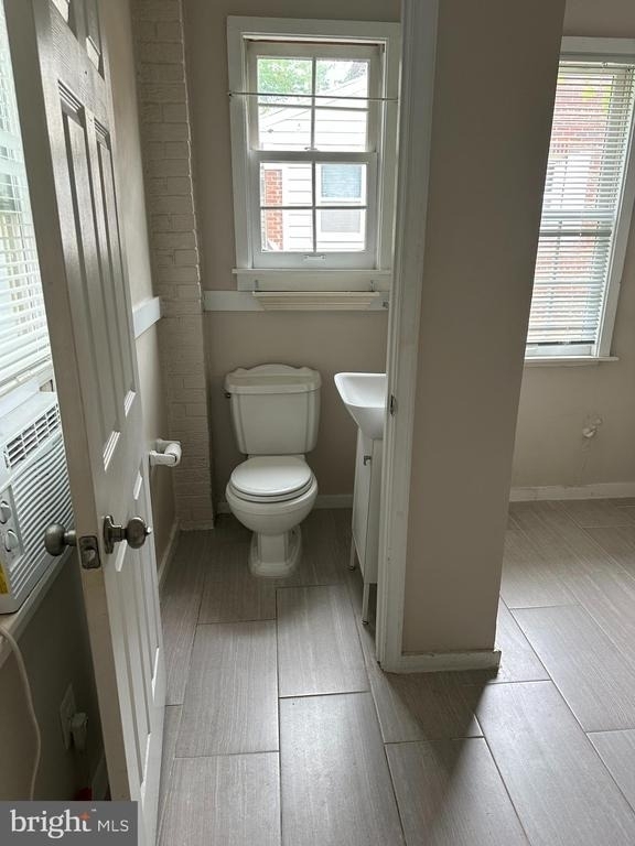 622 N Oakland Street - Photo 4