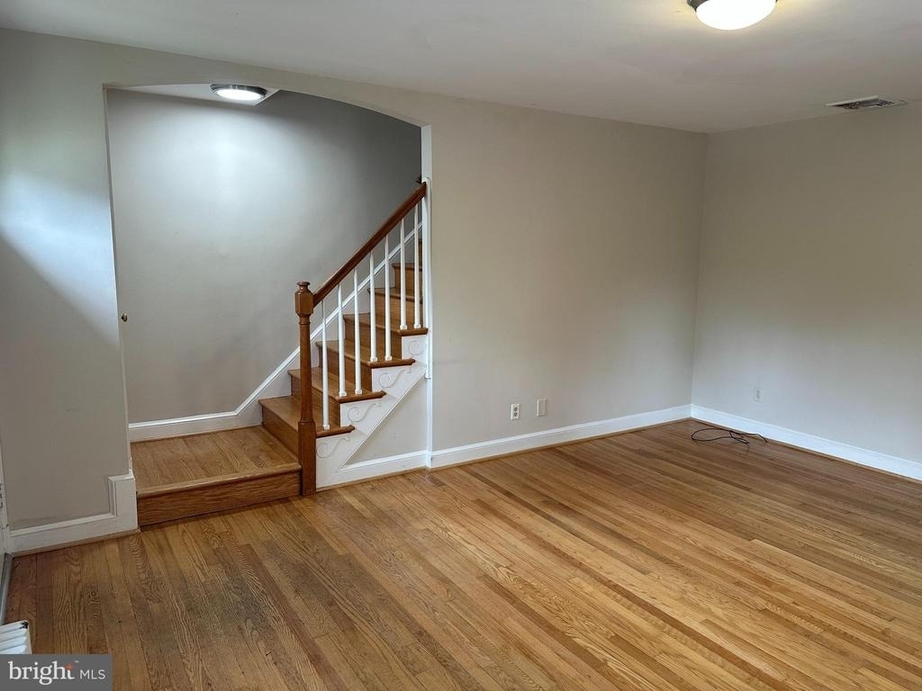 622 N Oakland Street - Photo 10