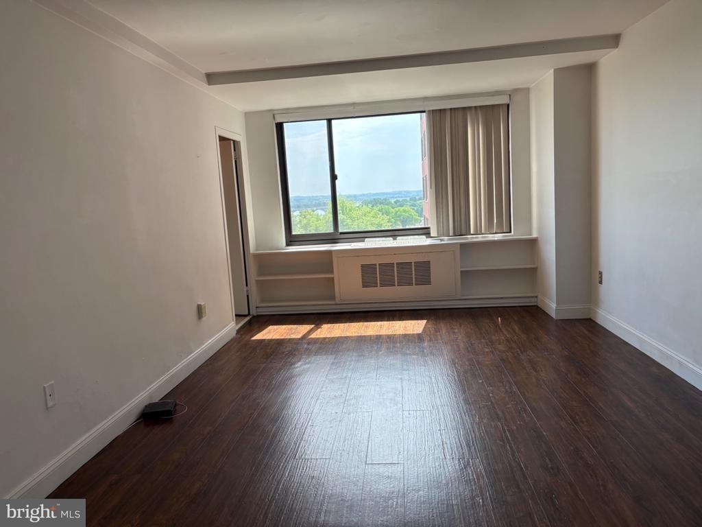 1021 Arlington Boulevard - Photo 6