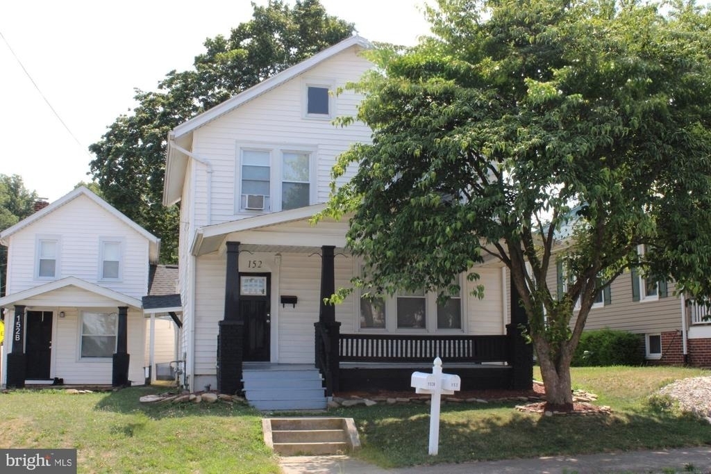 152 N Lombard Street - Photo 0