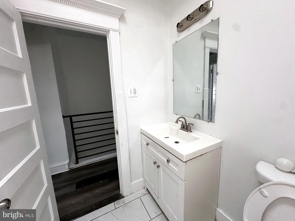 6226 Spruce Street - Photo 5