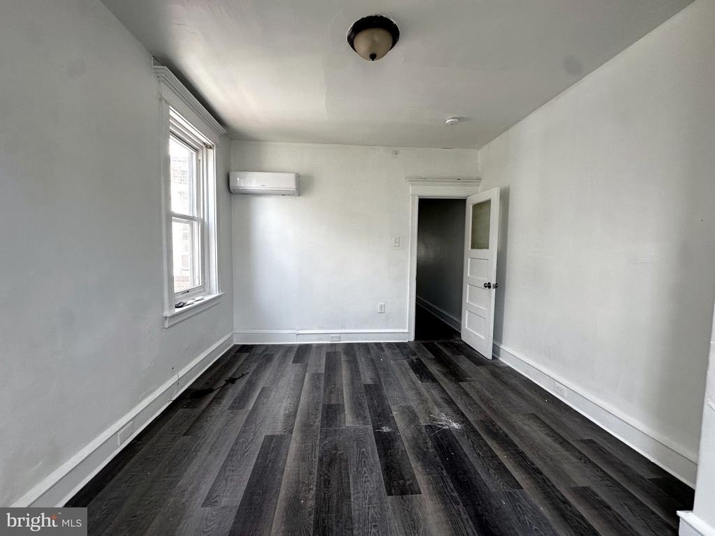 6226 Spruce Street - Photo 10