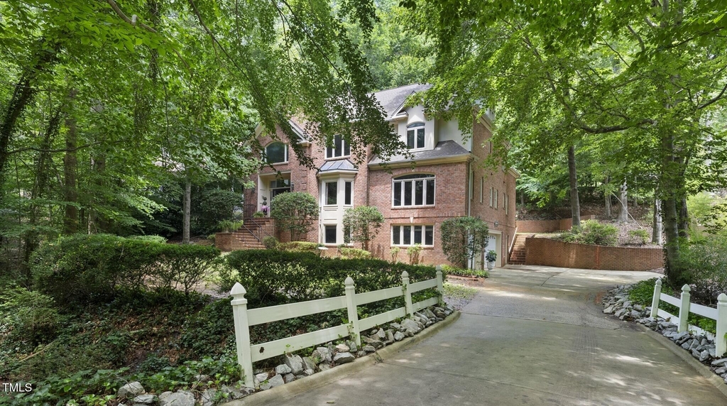 106 Birkhaven Drive - Photo 10