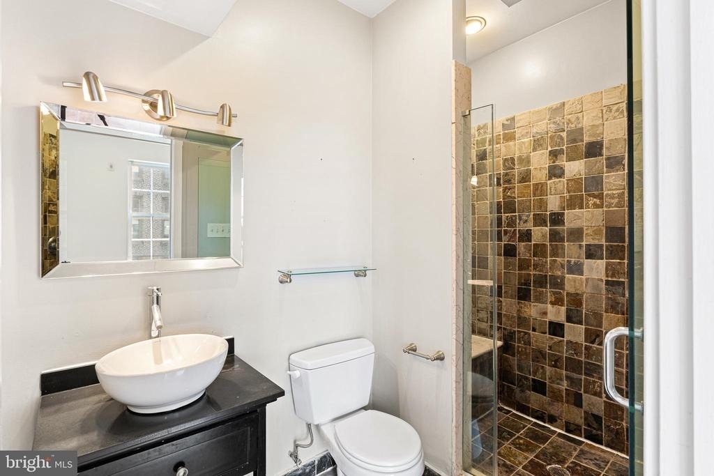 1641 Christian Street - Photo 12