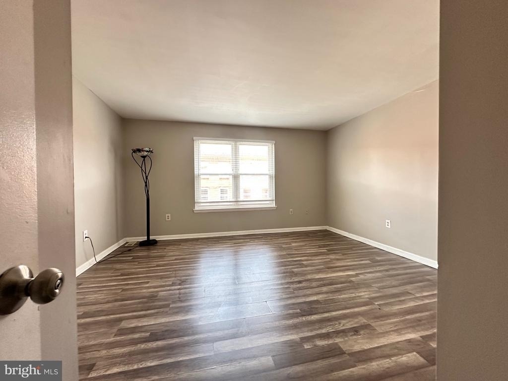 1616 Diamond St - Photo 7