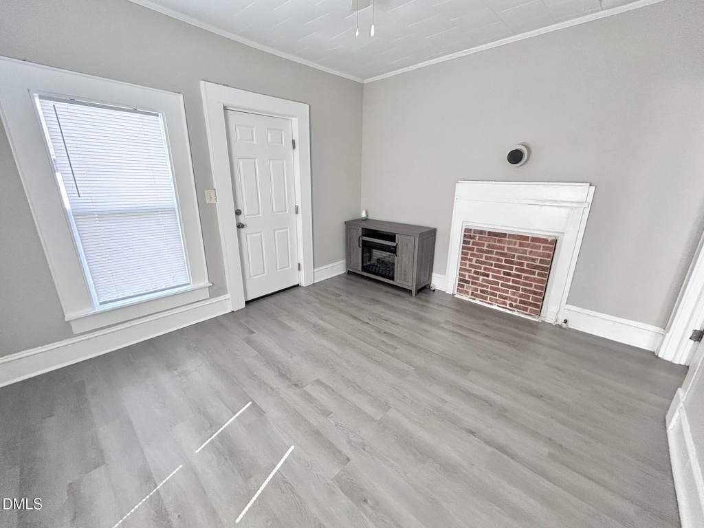 1101 N Anthony Street - Photo 3