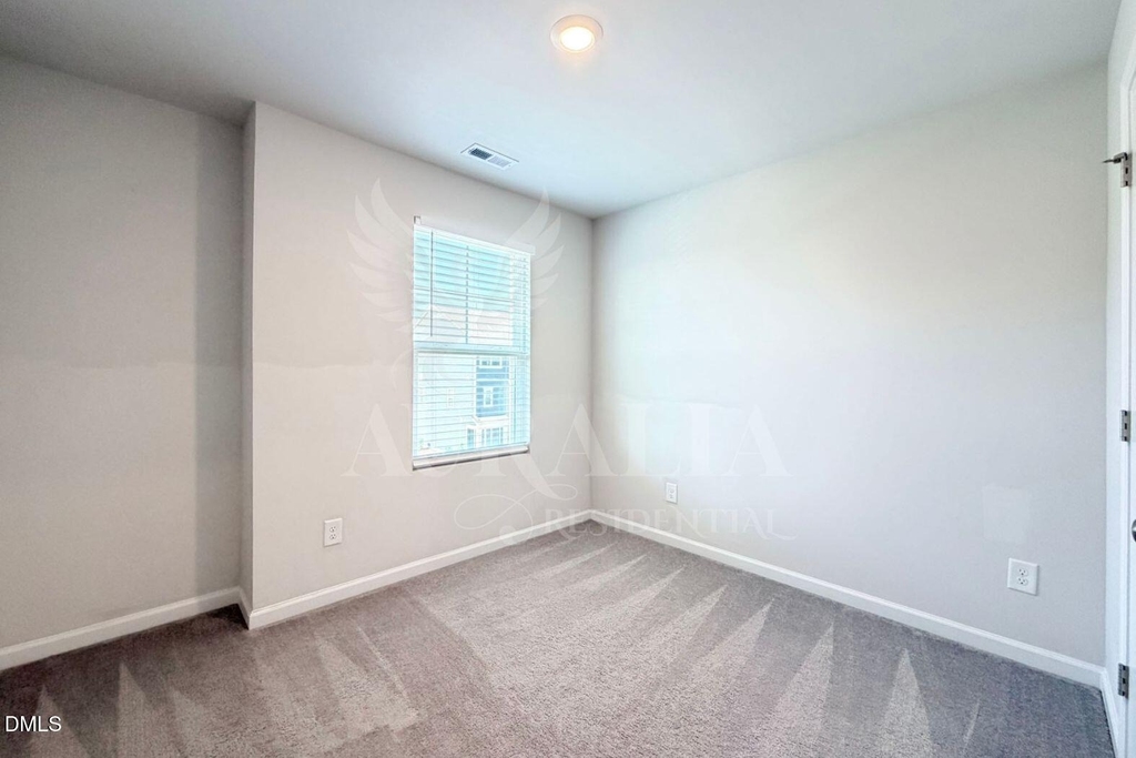 5243 Forsyth Park Street - Photo 25