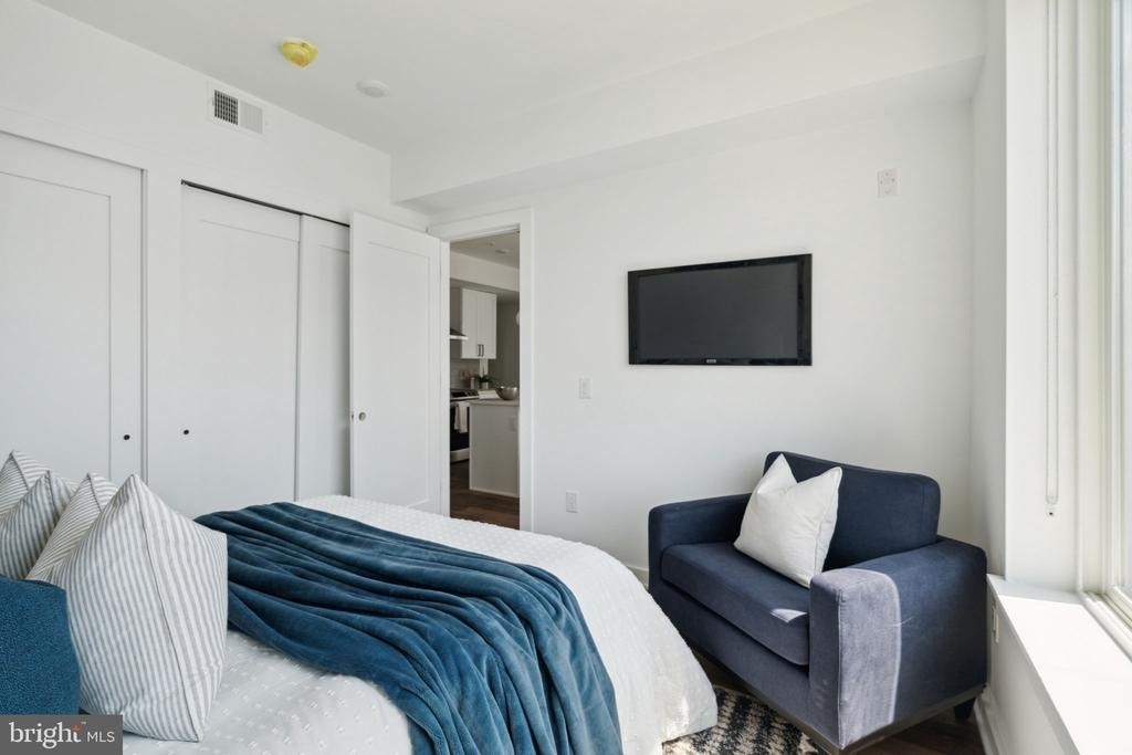 5904 Germantown Avenue - Photo 16