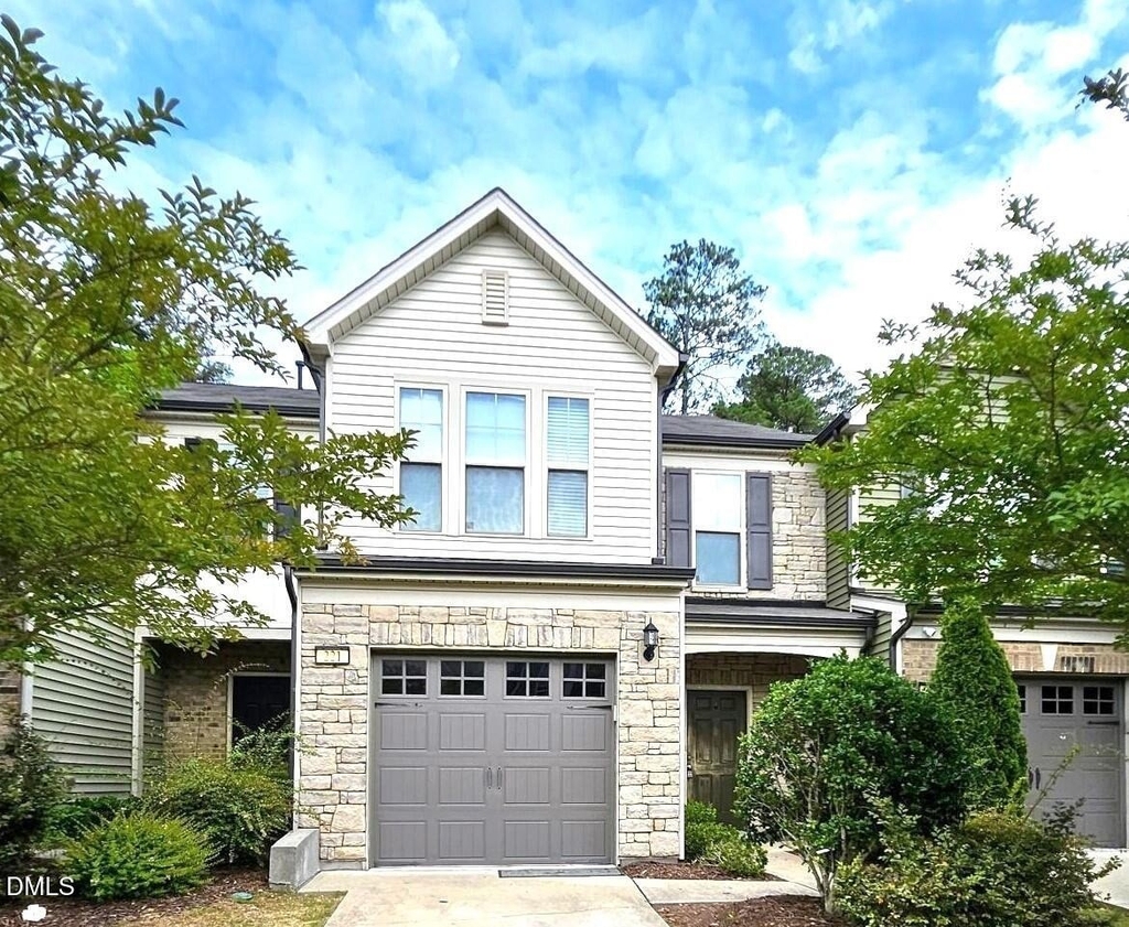 221 Olivet Loop - Photo 1
