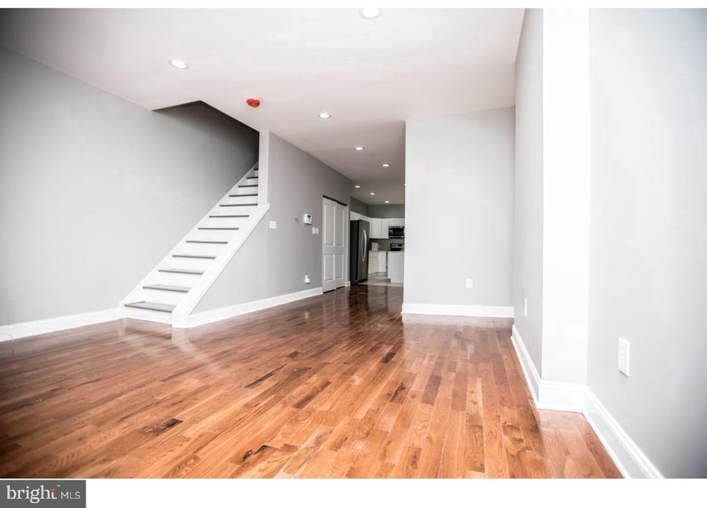 1512 S 18th Street S - Photo 0