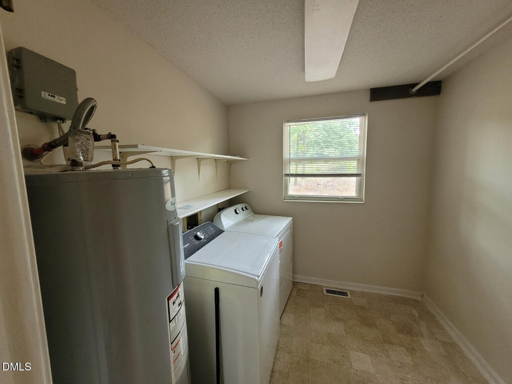 104 Corgy Drive - Photo 10