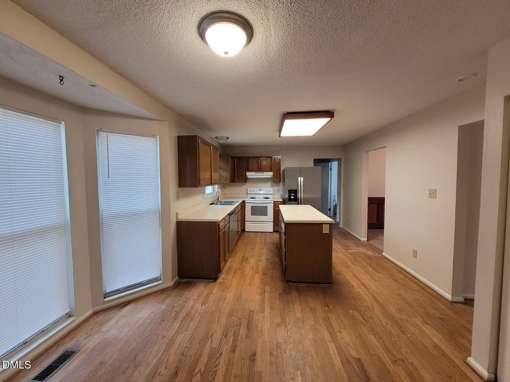 104 Corgy Drive - Photo 7