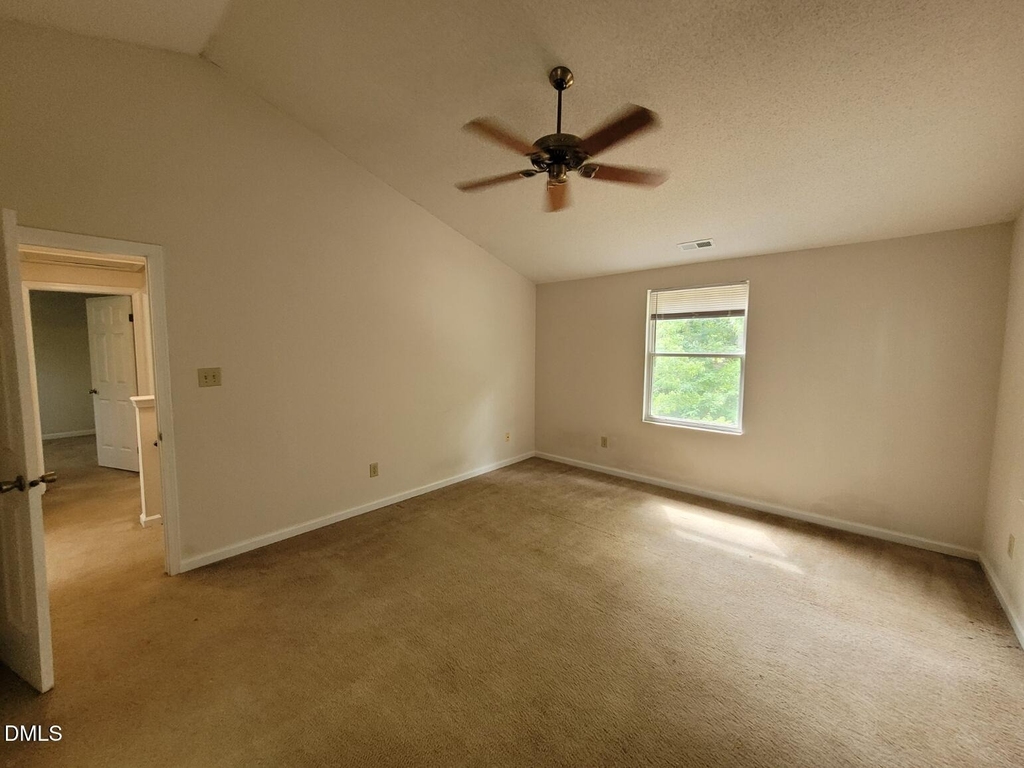 104 Corgy Drive - Photo 16