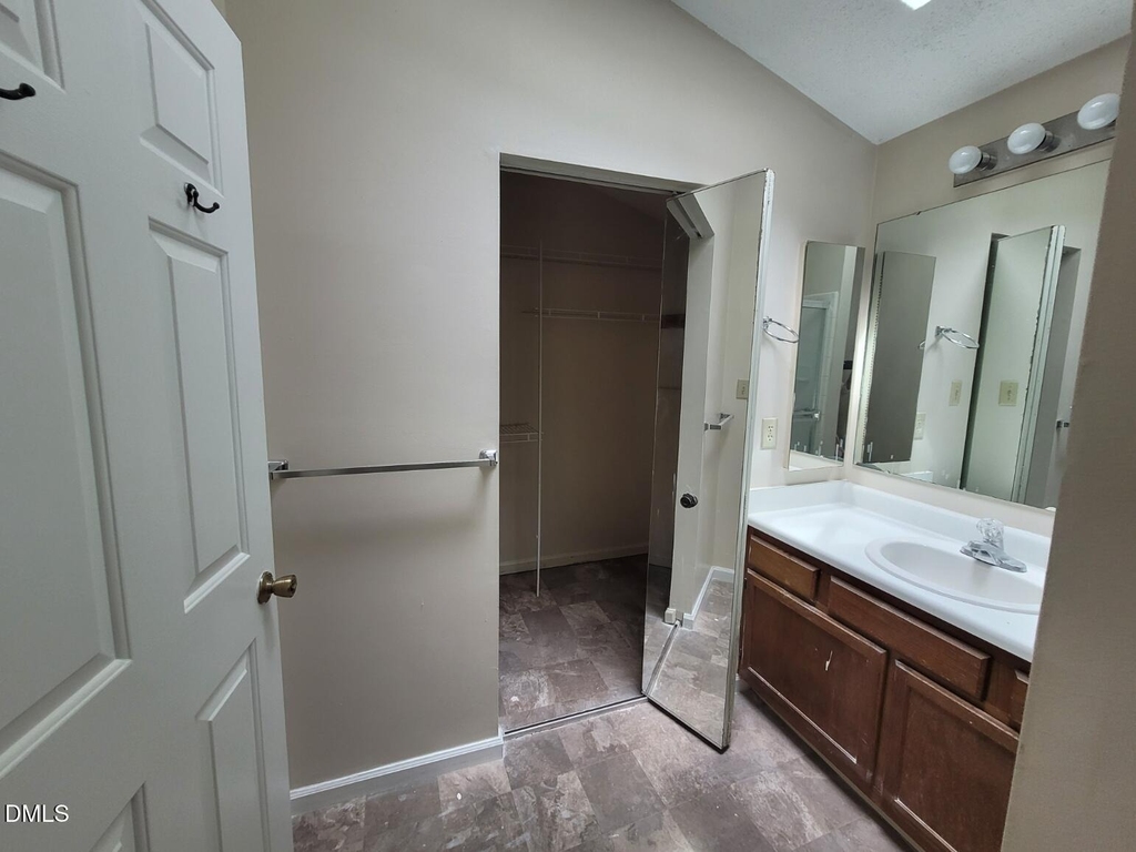104 Corgy Drive - Photo 18