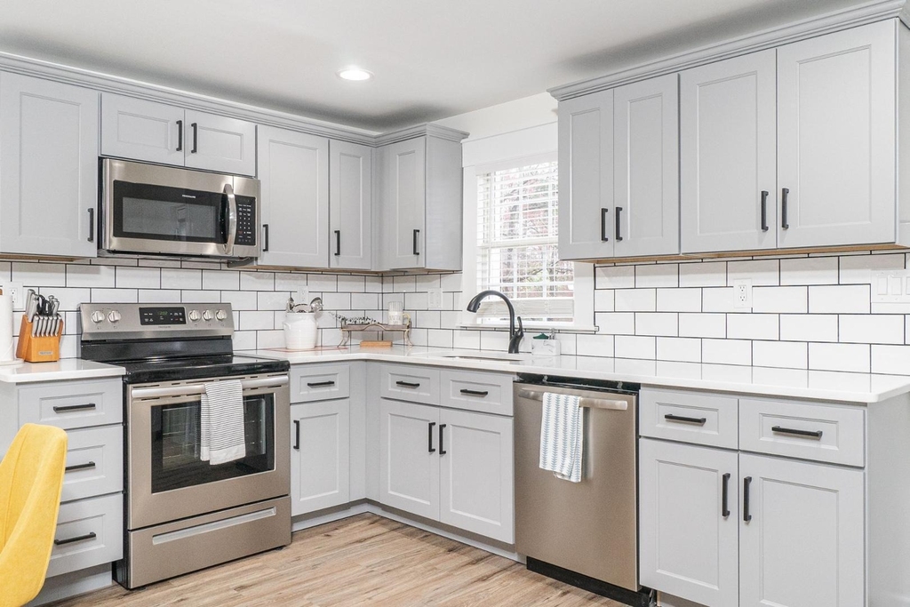 412 1st Street - Photo 9