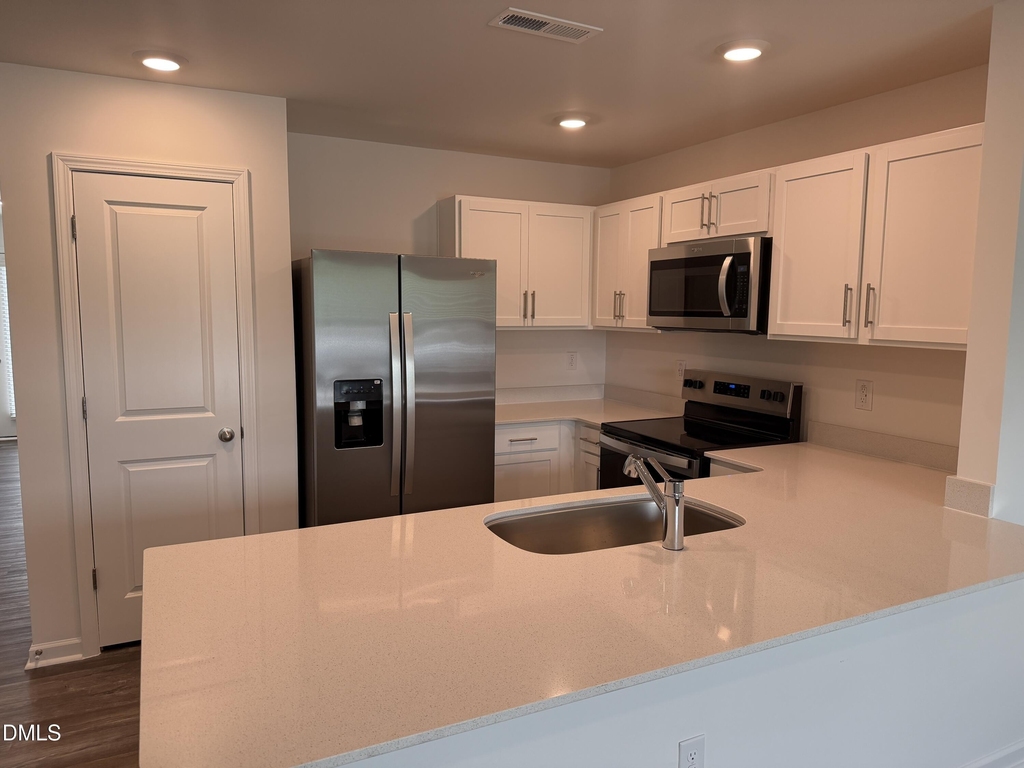 275 Rusling Leaf Drive - Photo 2