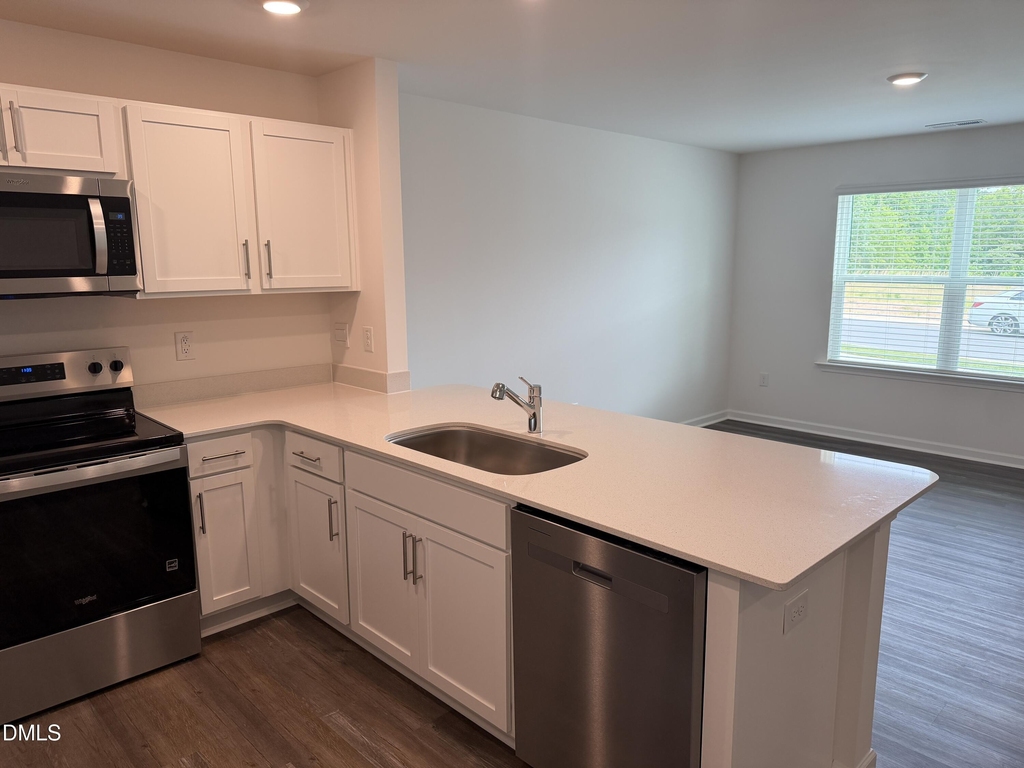 275 Rusling Leaf Drive - Photo 4