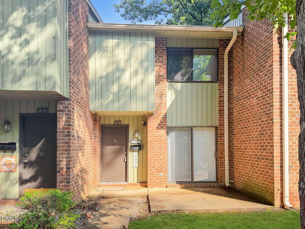 1275 Teakwood Place - Photo 1