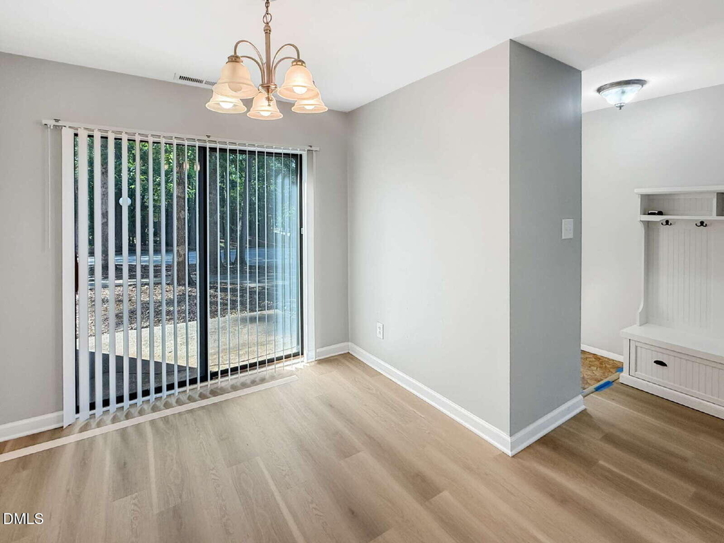 1275 Teakwood Place - Photo 7