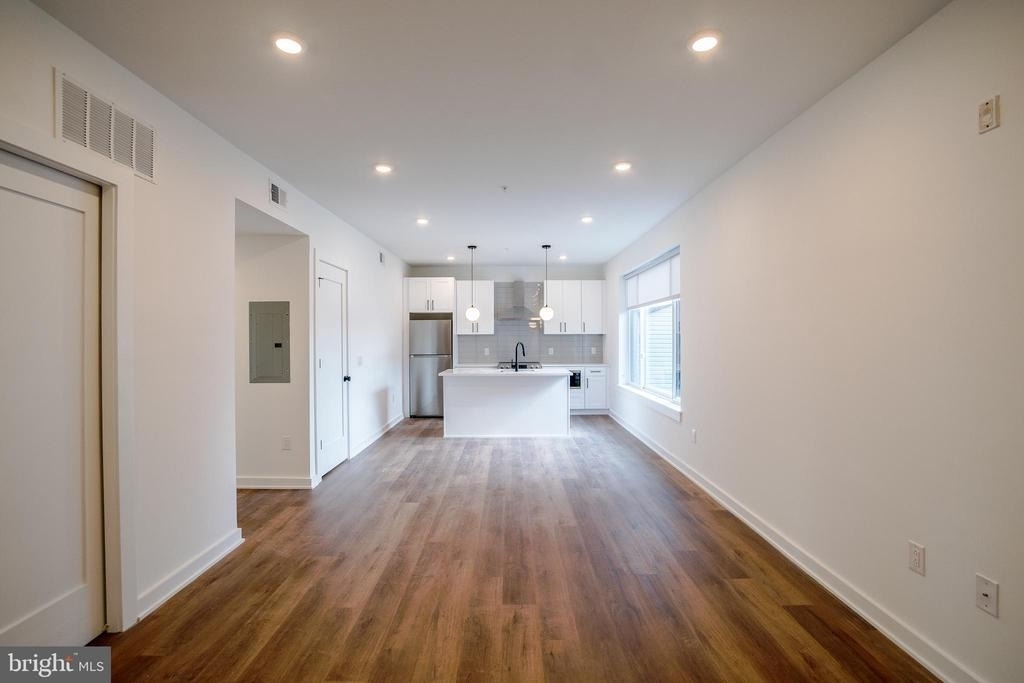 5904 Germantown Avenue - Photo 3