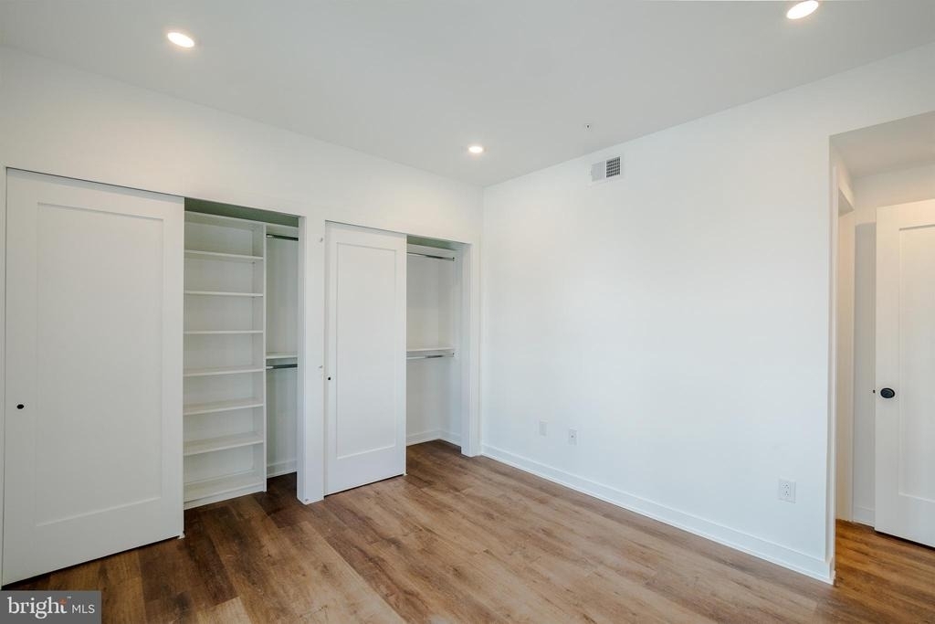5904 Germantown Avenue - Photo 14