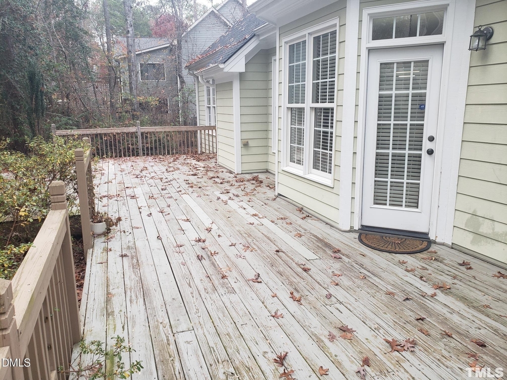381 Carolina Oaks Avenue - Photo 15
