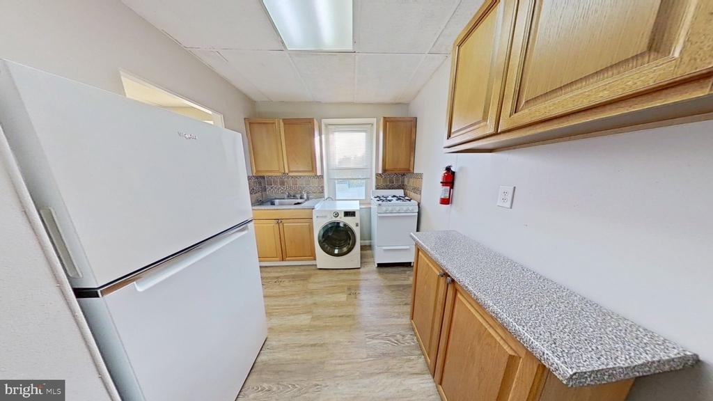 4326 Manayunk Avenue - Photo 3