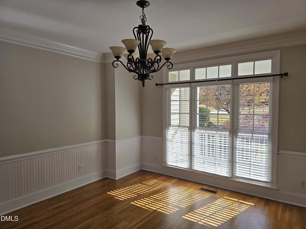 3653 Pleasants Ridge Drive - Photo 3