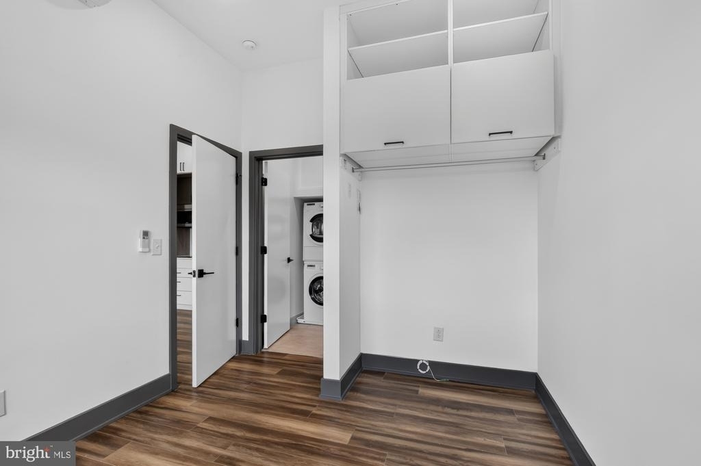 1935 E Hazzard Street - Photo 22