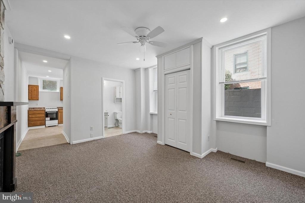402 Fairmount Avenue - Photo 9