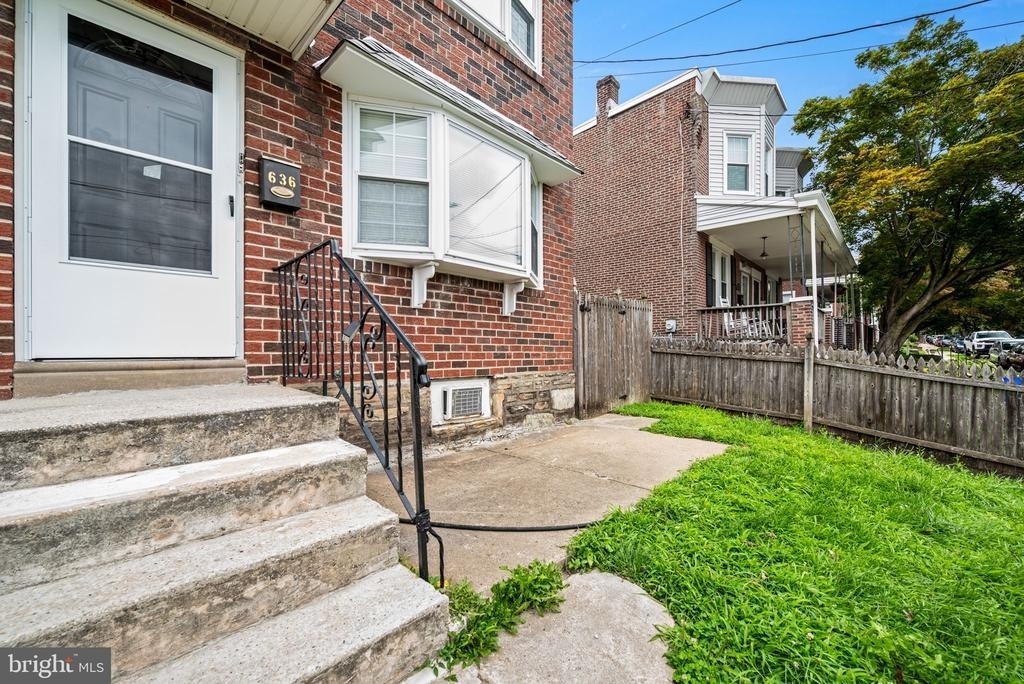 636 Arthur Street - Photo 5