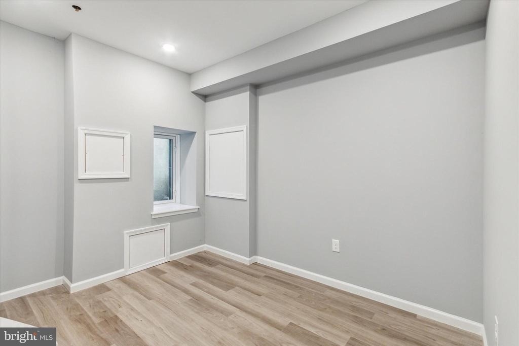 1407 N 8th Street - Photo 7