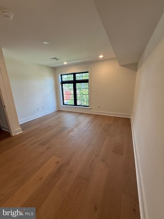 7519 Ridge Avenue - Photo 10