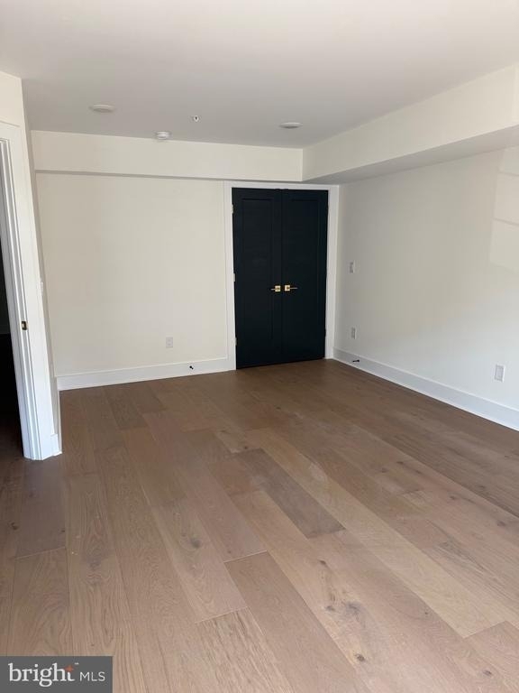 7519 Ridge Avenue - Photo 9