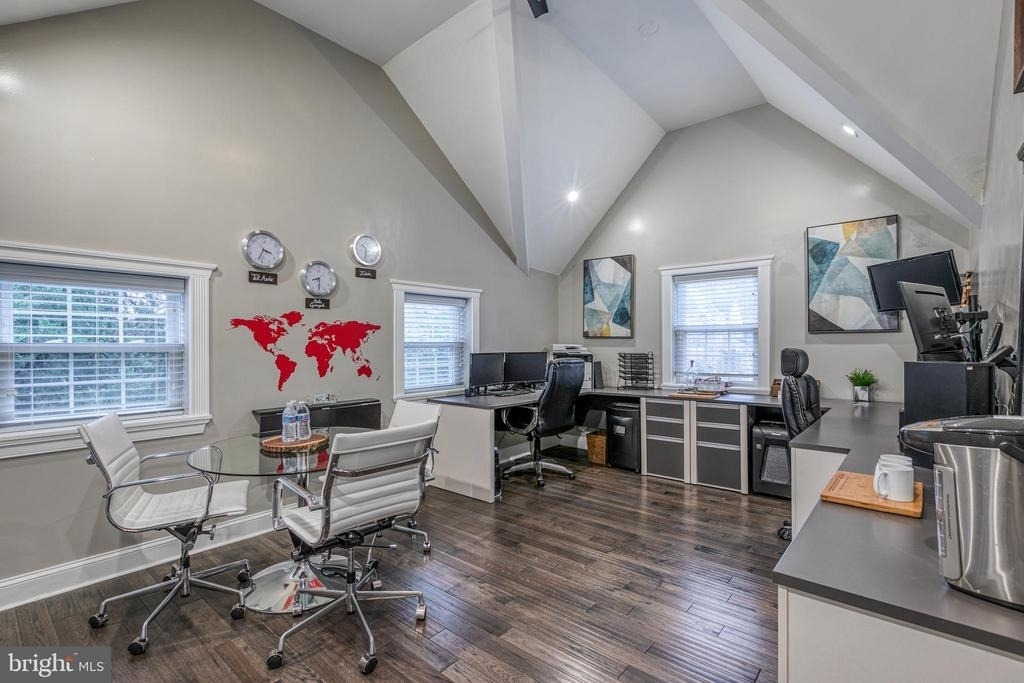 63 Academy Road - Photo 16