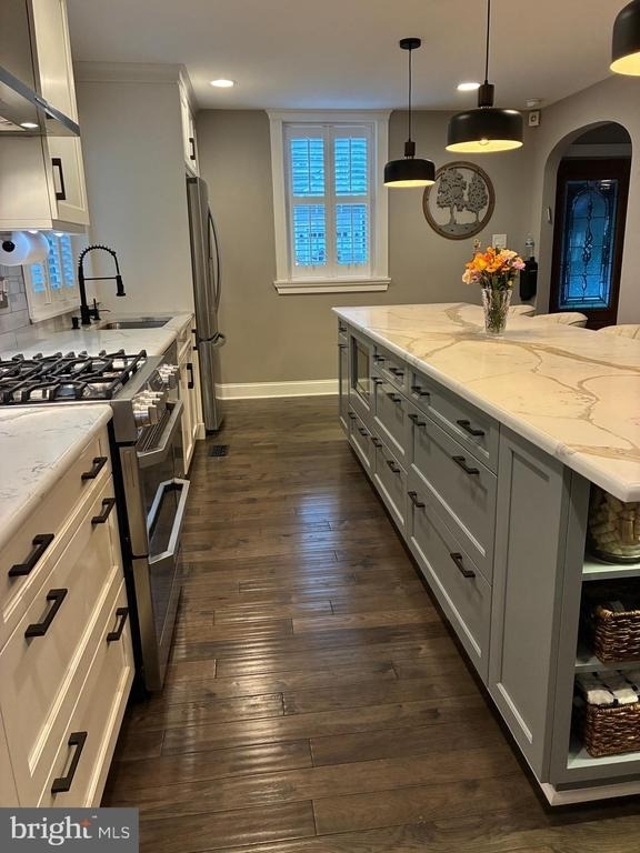 63 Academy Road - Photo 10