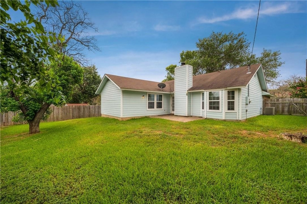 16336 Edgemere Dr - Photo 19