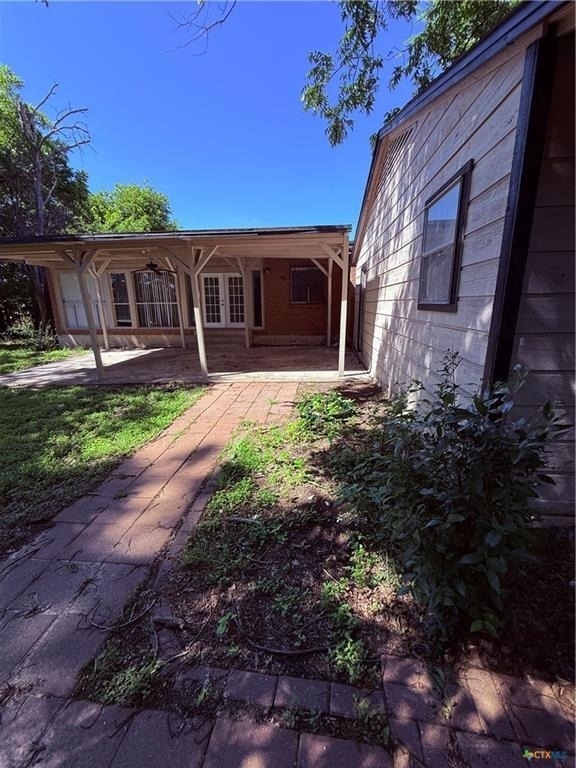 2218 Terrace Dr - Photo 1