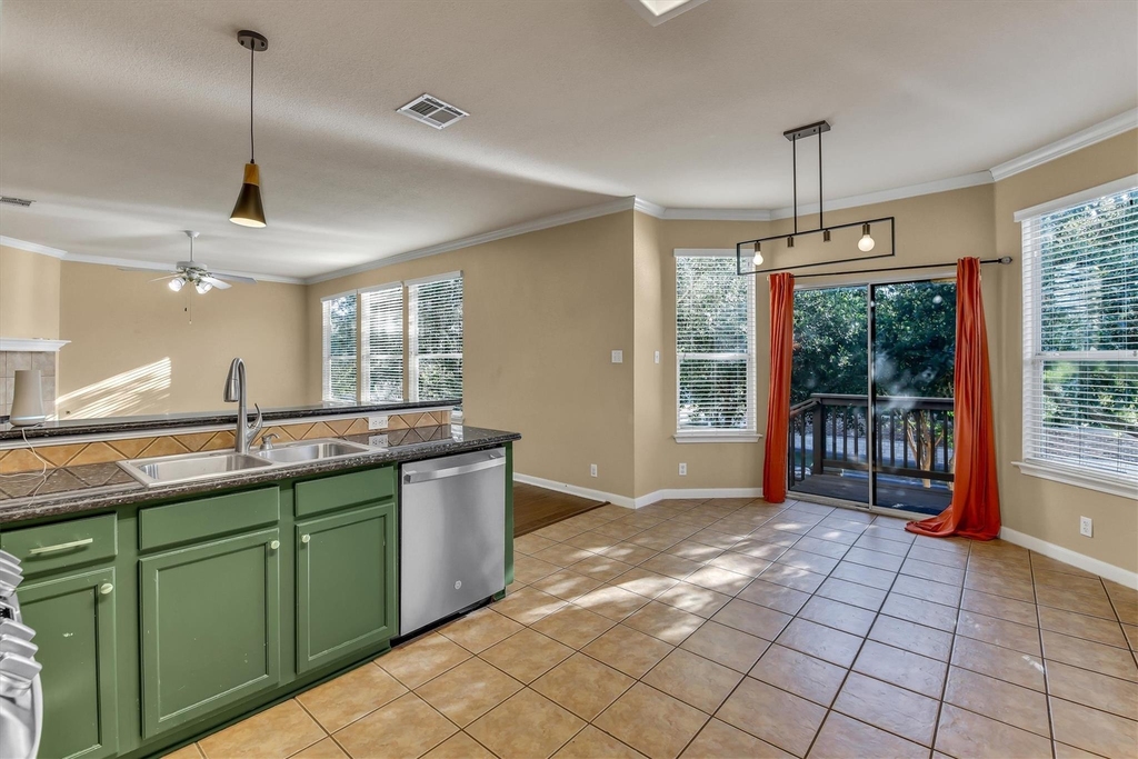 2132 Faldo Ln - Photo 13