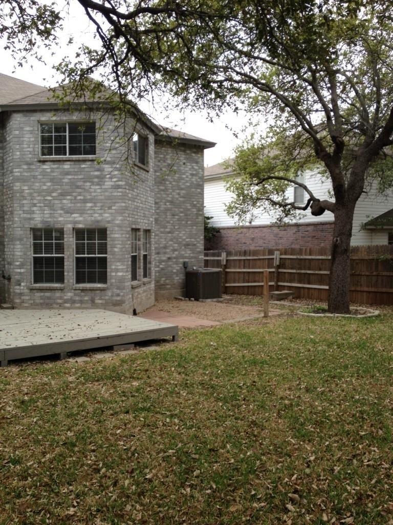 1803 Marysol Trl - Photo 12