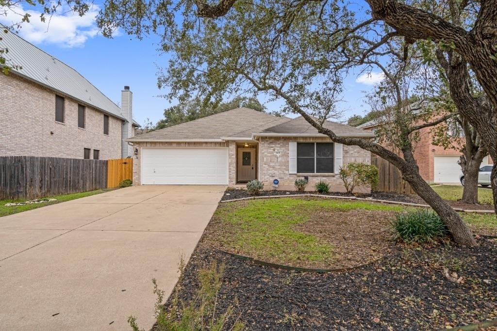905 Lodosa Dr - Photo 0