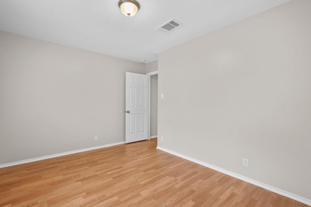 905 Lodosa Dr - Photo 18
