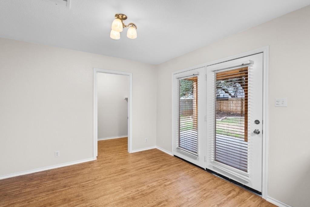905 Lodosa Dr - Photo 8
