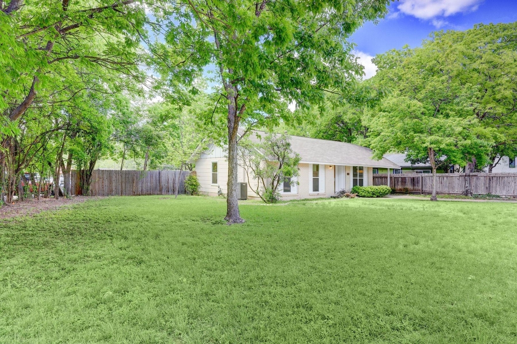 3100 Ray Wood Dr - Photo 18