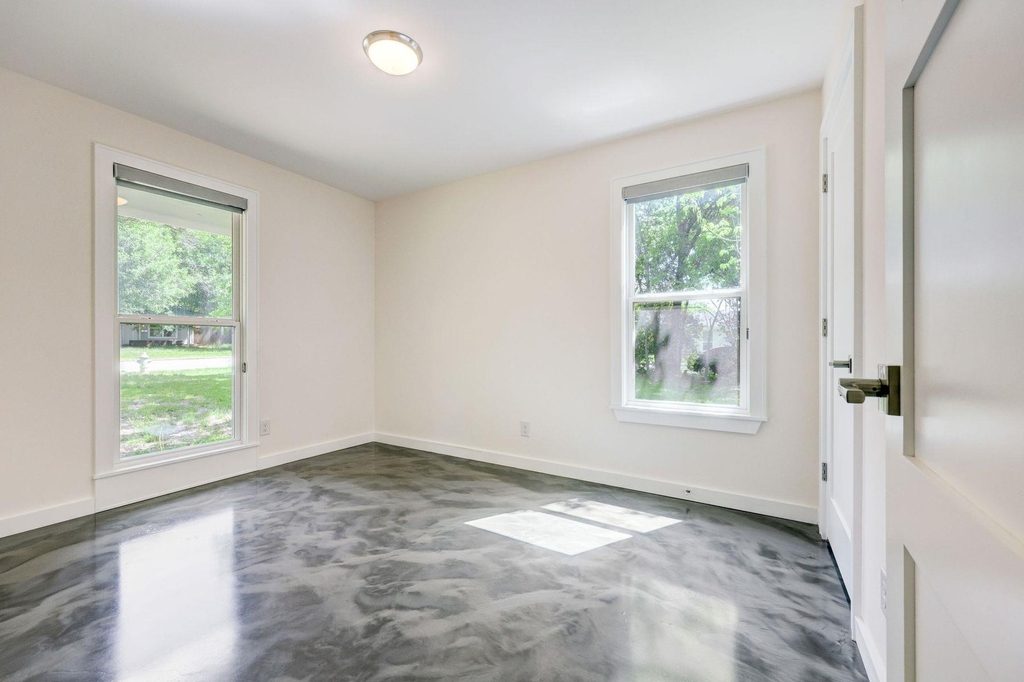 3100 Ray Wood Dr - Photo 13